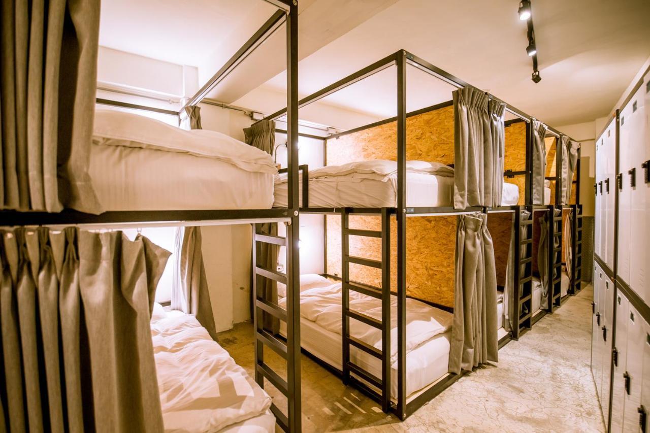 Partyo Hostel Тайчжун Екстер'єр фото